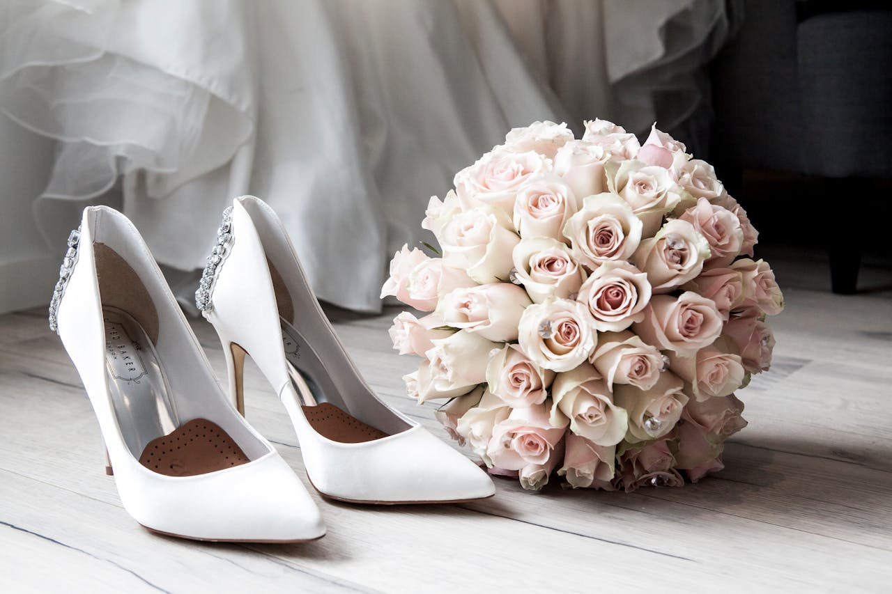 Zapatos y rosas
