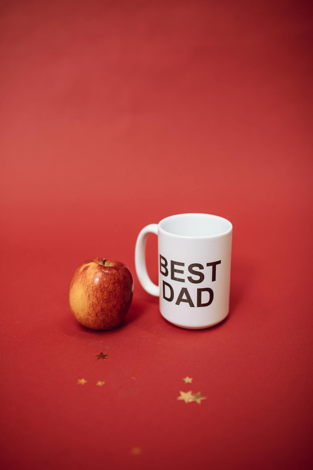 Taza y manzana