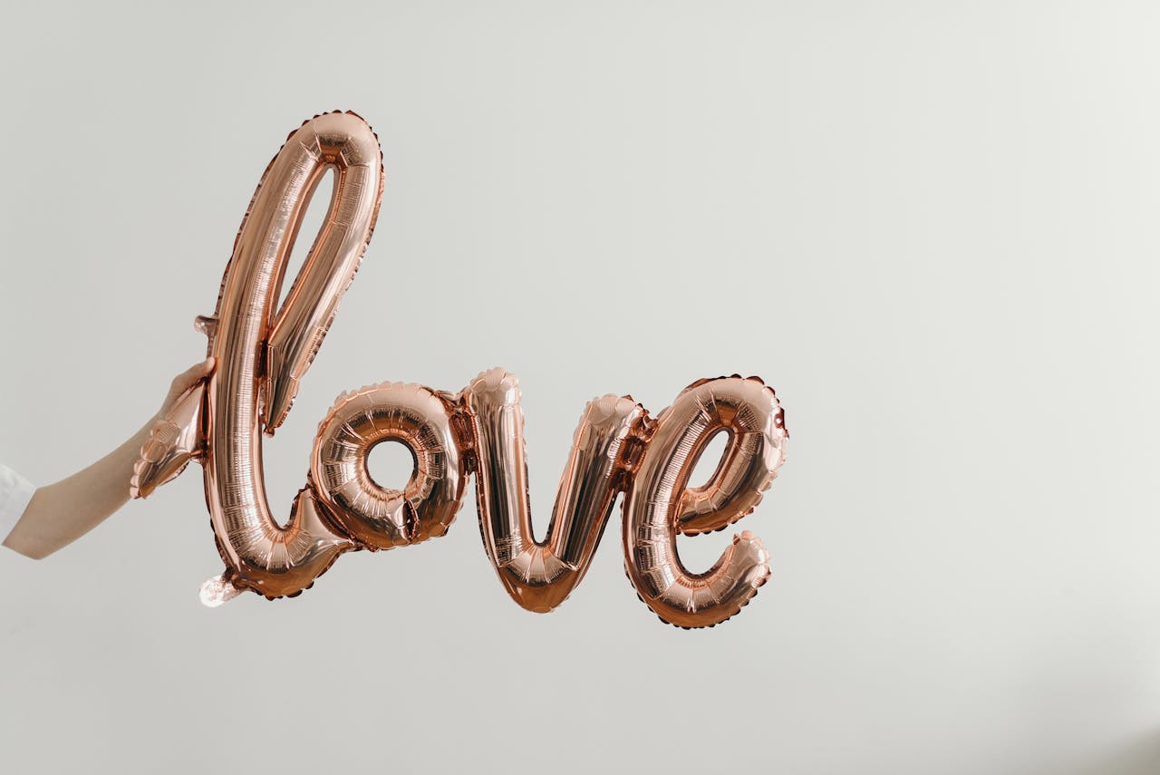 Globo con letras de amor